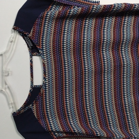 Papermoon Stitch Fix Geometric Womens Pullover Shirt Size MP - Picture 3 of 9